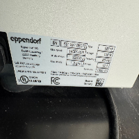 Eppendorf 5810R Refrigerated Centrifuge image 3